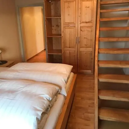 Szálloda Weingut Dehren 3*
