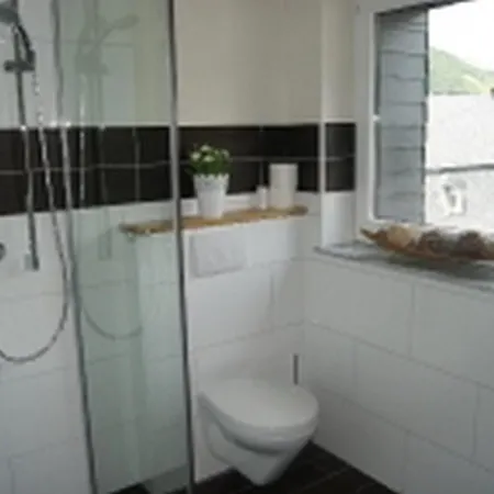 文古德润酒店 3*