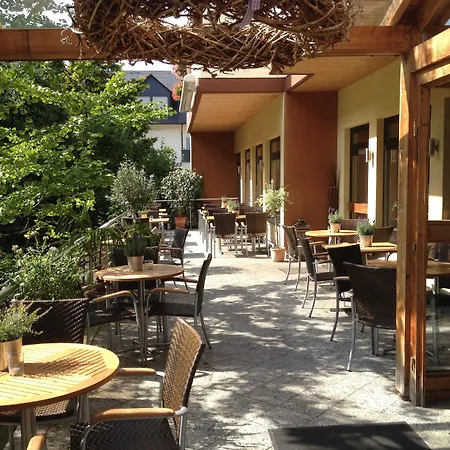 Weingut Dehren Szálloda 3*