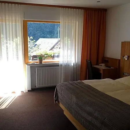 Weingut Dehren Szálloda