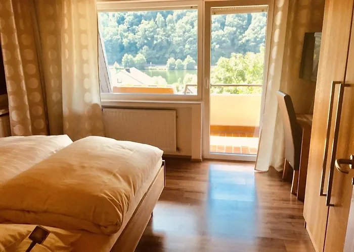 Weingut Dehren Otel Ellenz-Poltersdorf