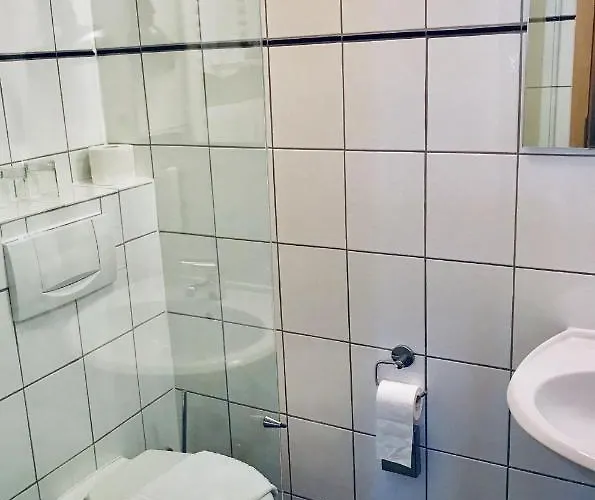 Weingut Dehren 호텔 엘렌츠폴터스도프