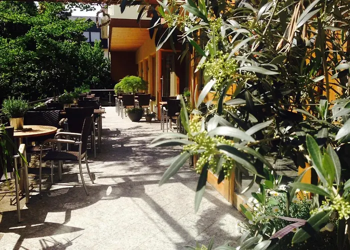 Weingut Dehren Otel 3*