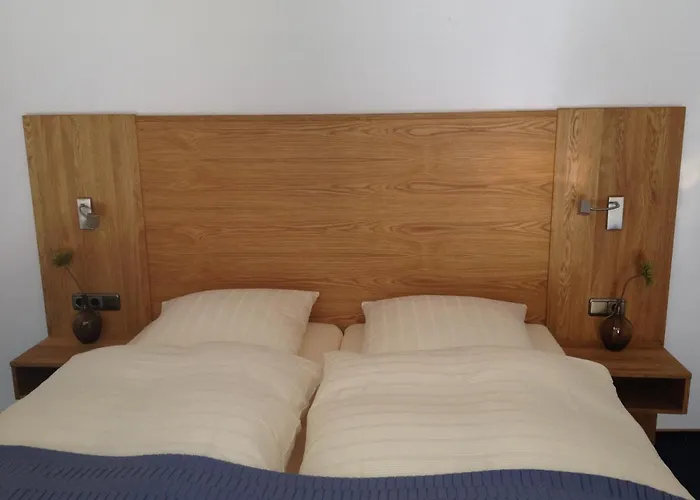 Weingut Dehren Otel 3*