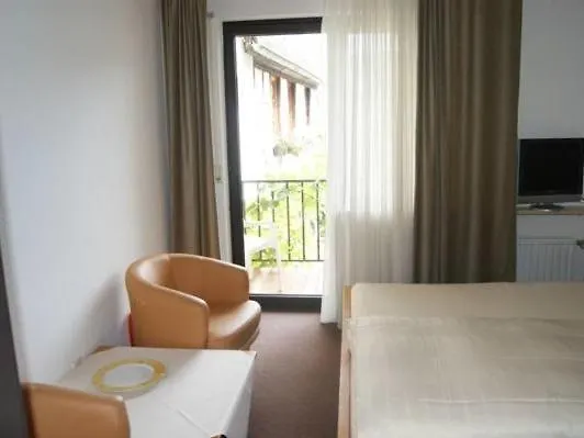 Weingut Dehren 3* 엘렌츠폴터스도프