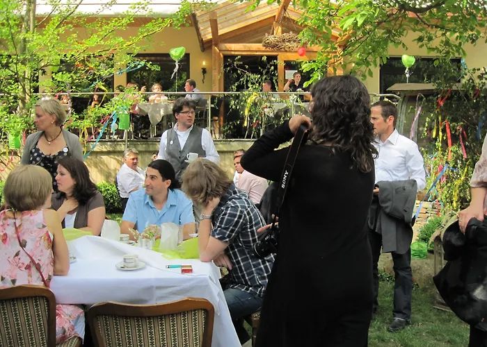 Weingut Dehren فندق 3*