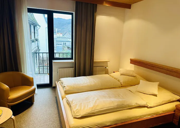 Weingut Dehren Otel 3*